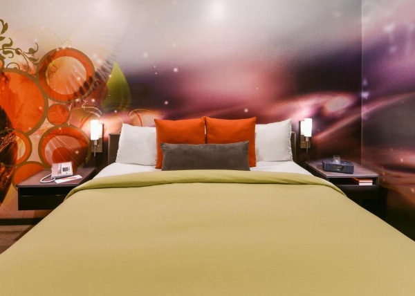 The Tangerine - a Burbank Hotel image 18